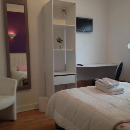 Au Bon Abri Hotell Berck Exteriör bild