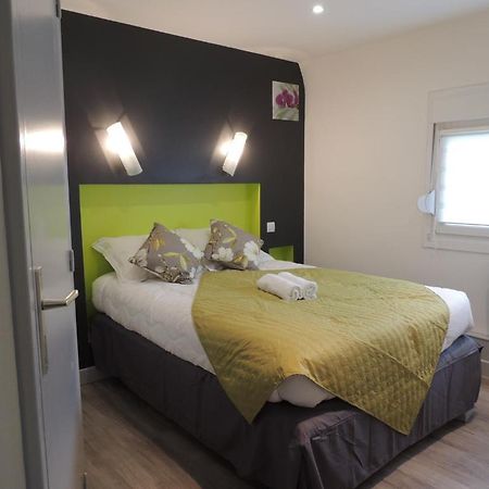 Au Bon Abri Hotell Berck Exteriör bild