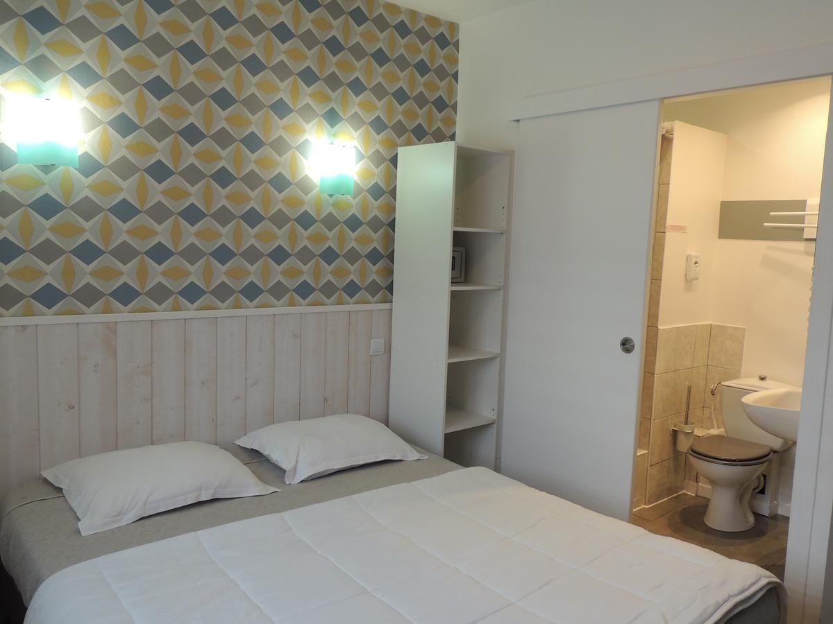 Au Bon Abri Hotell Berck Exteriör bild